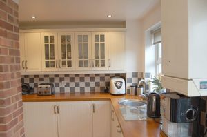 Kitchen- click for photo gallery